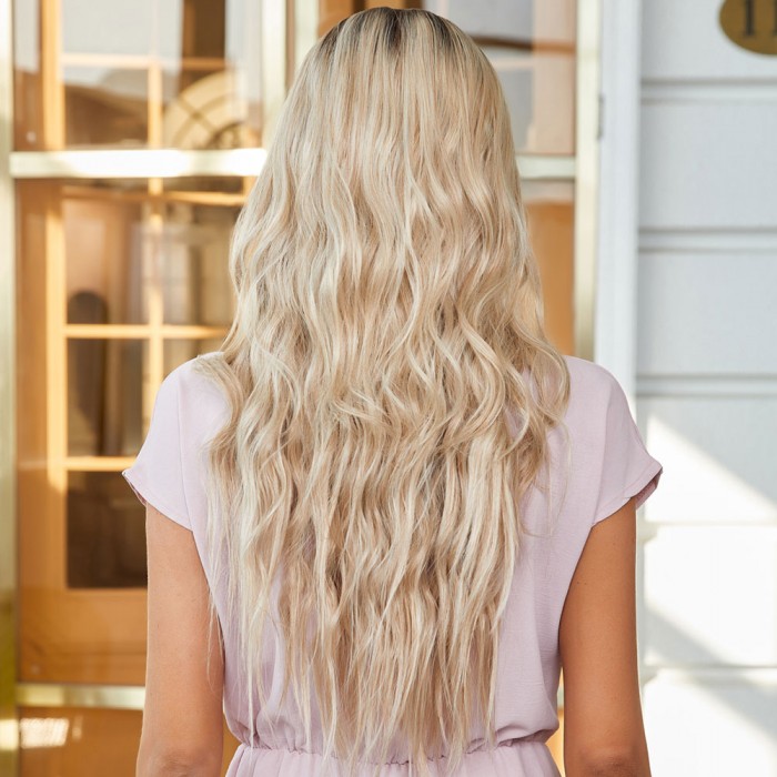 Kumral Ombre/ Balköpüğü Platin Röfleli Orta Boy Tül Peruk Kumral Ombre/ Balköpüğü Platin Röfleli Orta Boy Tül Peruk